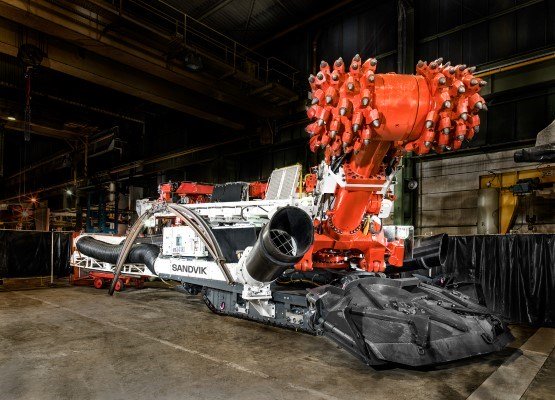 Sandvik MR341 roadheader for mining